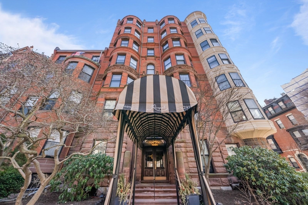 295 Beacon, Back Bay