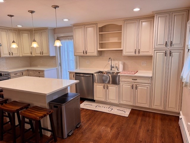 1 Howe St, Winter Hill