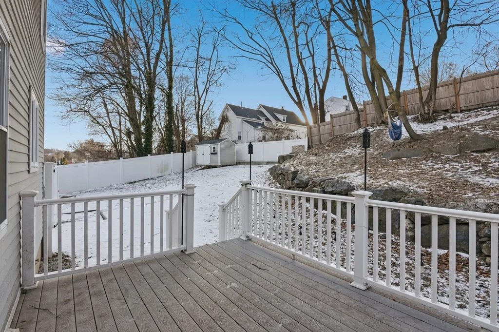 42 Catalpa Cir, Worcester