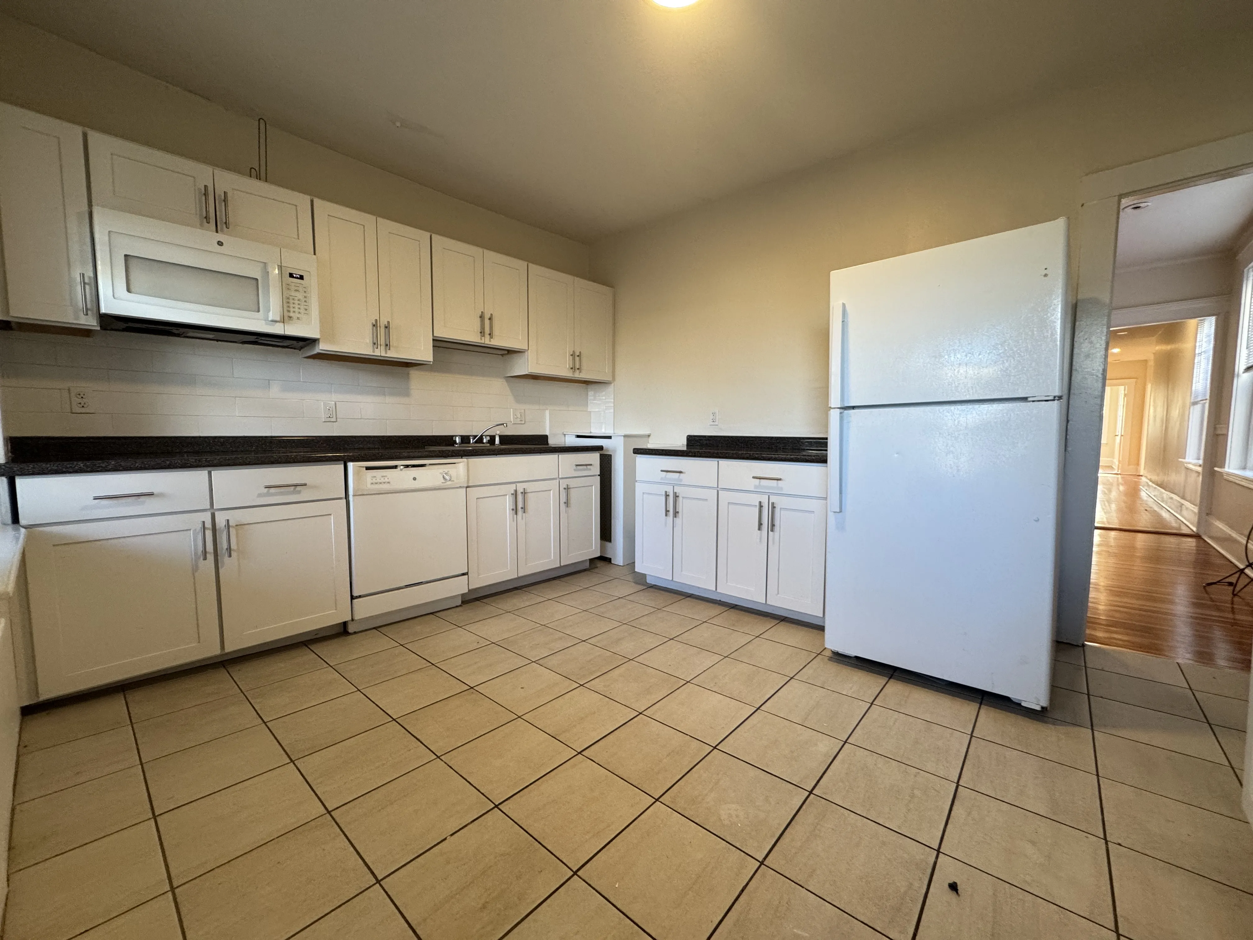 6 Barrows St, Allston