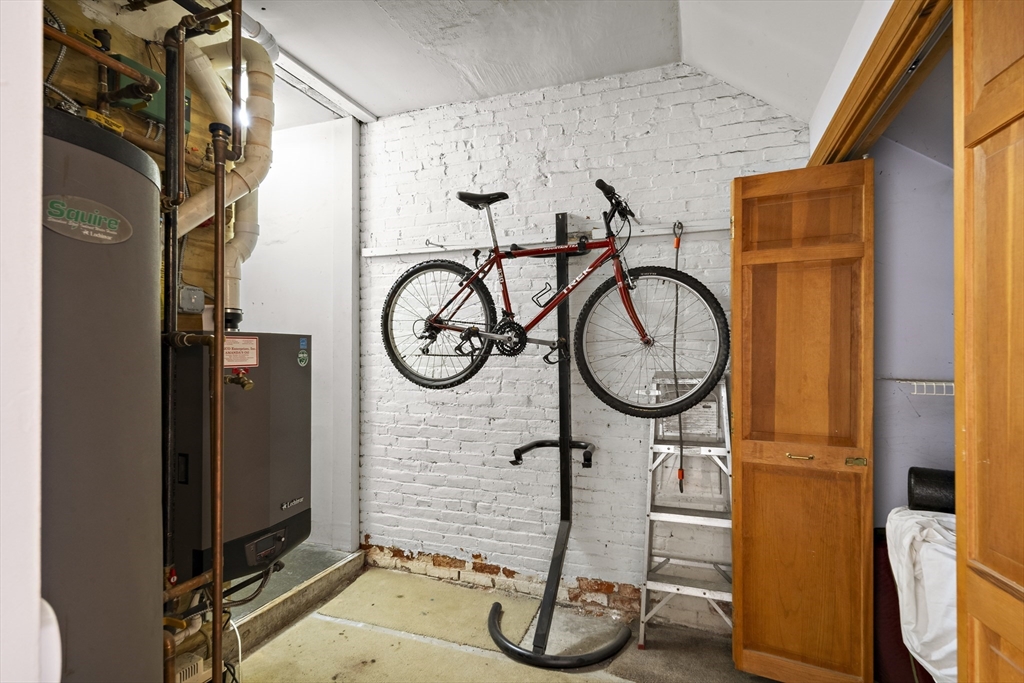 15 Hereford St, Back Bay