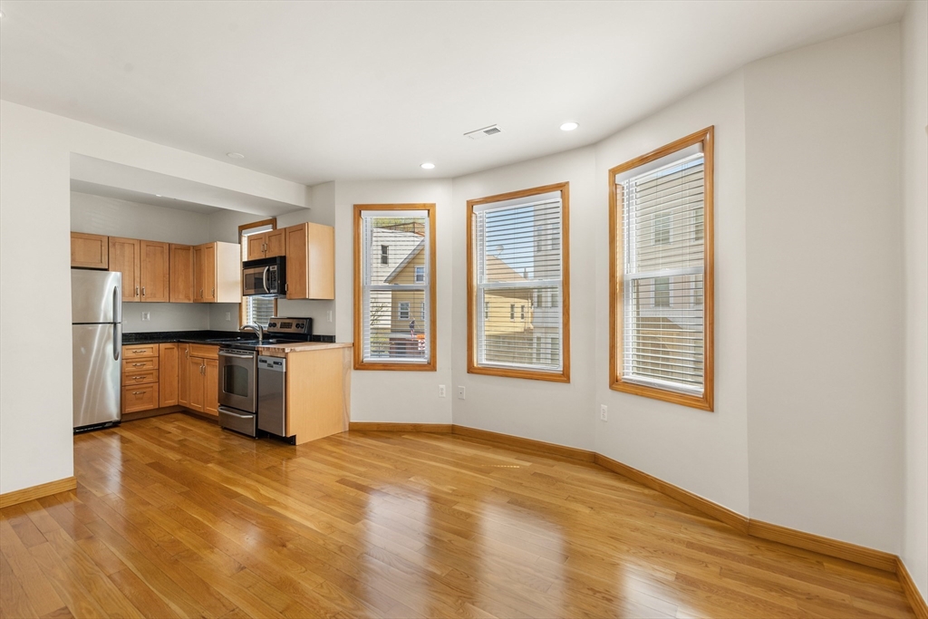 609-611 Dorchester Ave, South Boston