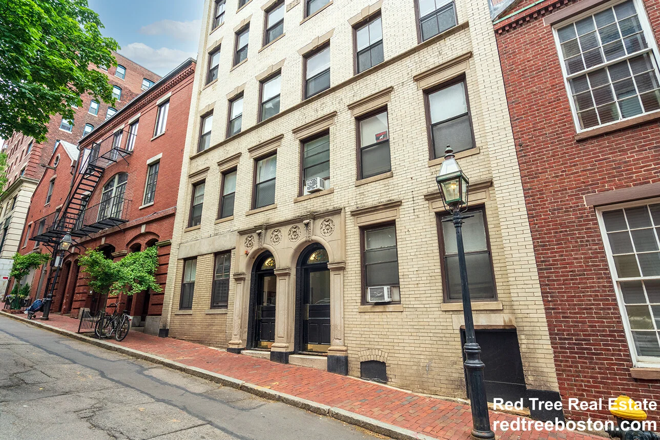 44 Joy St, Beacon Hill
