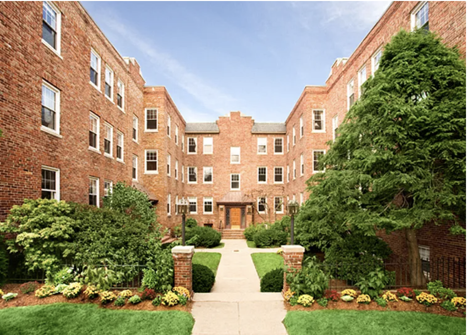 37 Auburn St, Coolidge Corner