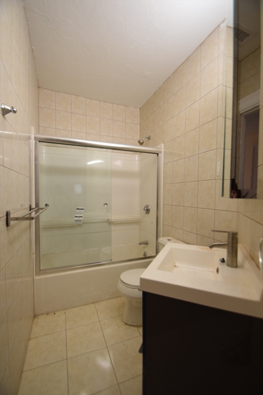 1616 Beacon, Corey Hill