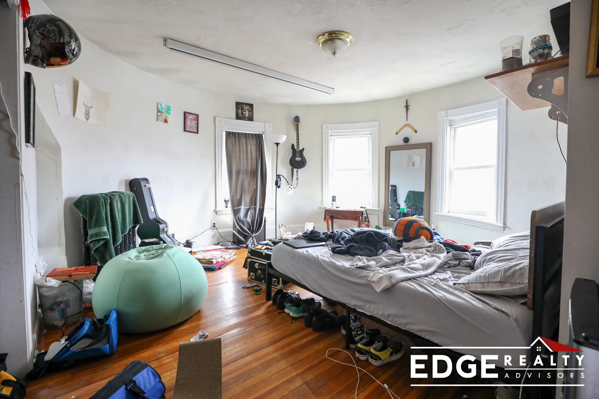 42 Brainerd Rd, Brighton