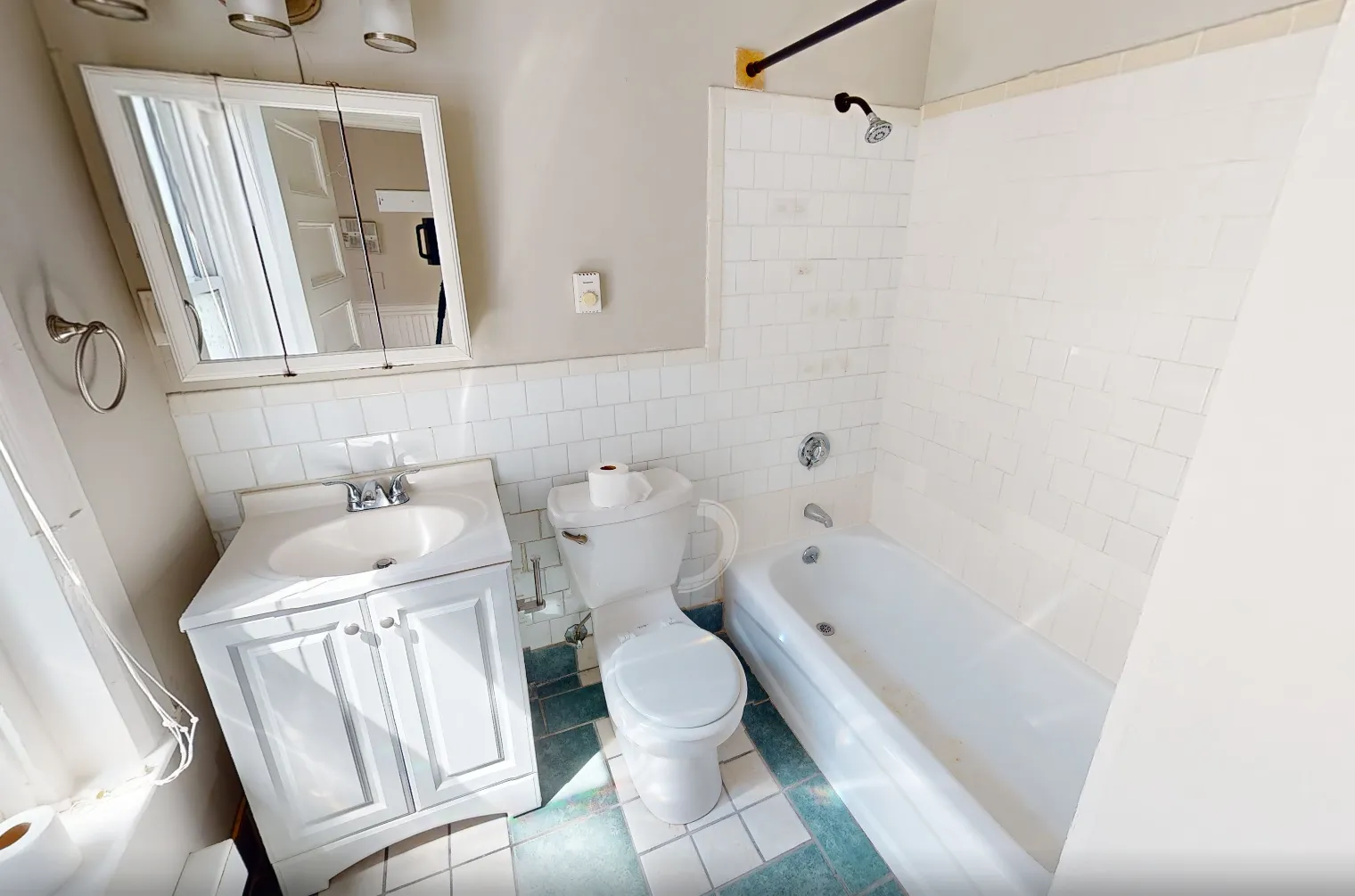 900 Massachusetts Ave, Riverside