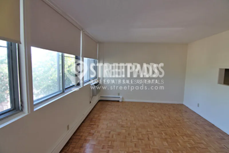 1455 Commonwealth Ave, Brighton