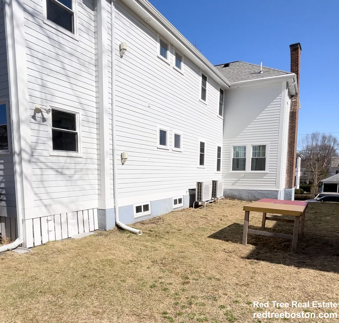 35 Crosby Rd, Chestnut Hill