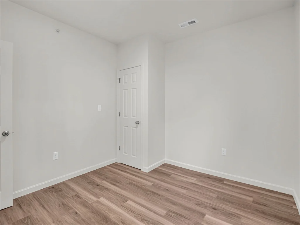 12 Alpine St, Worcester