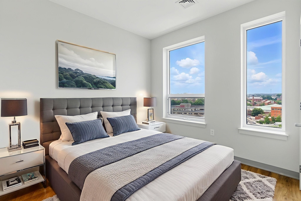 1170 Tremont St, South End