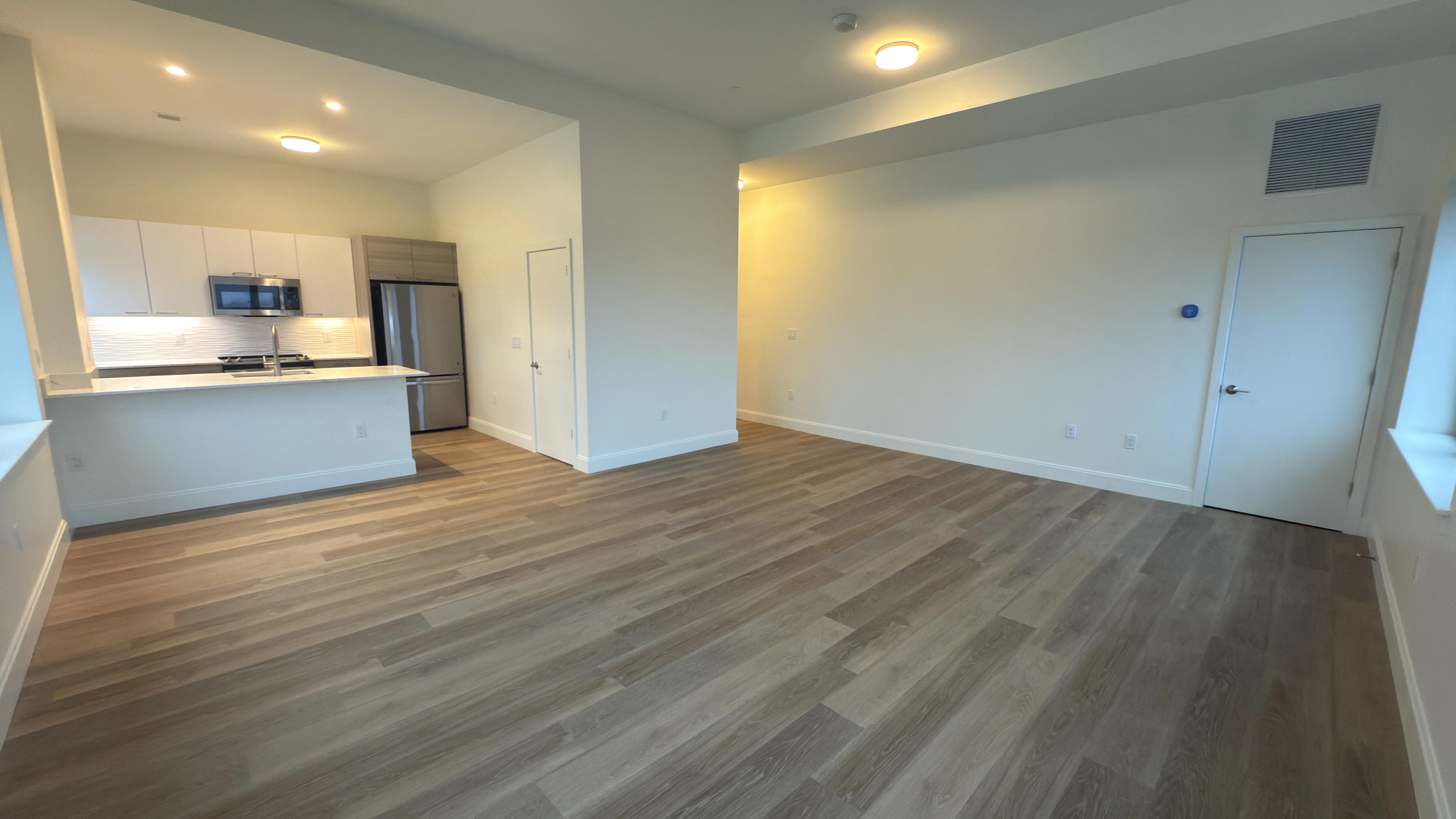 1079 Commonwealth Ave, Allston