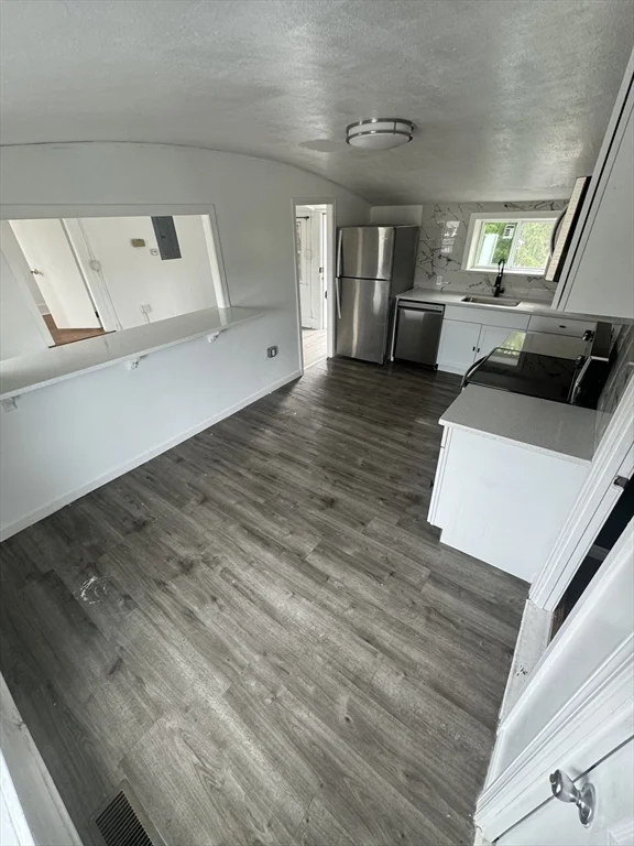 847 Pearl St, Brockton