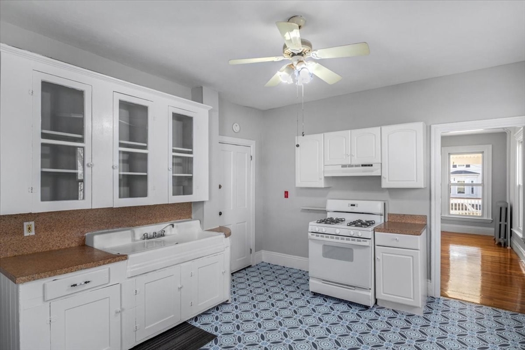 34 Neponset Ave, Hyde Park