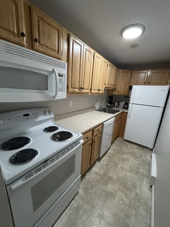 261 Union, Rockland