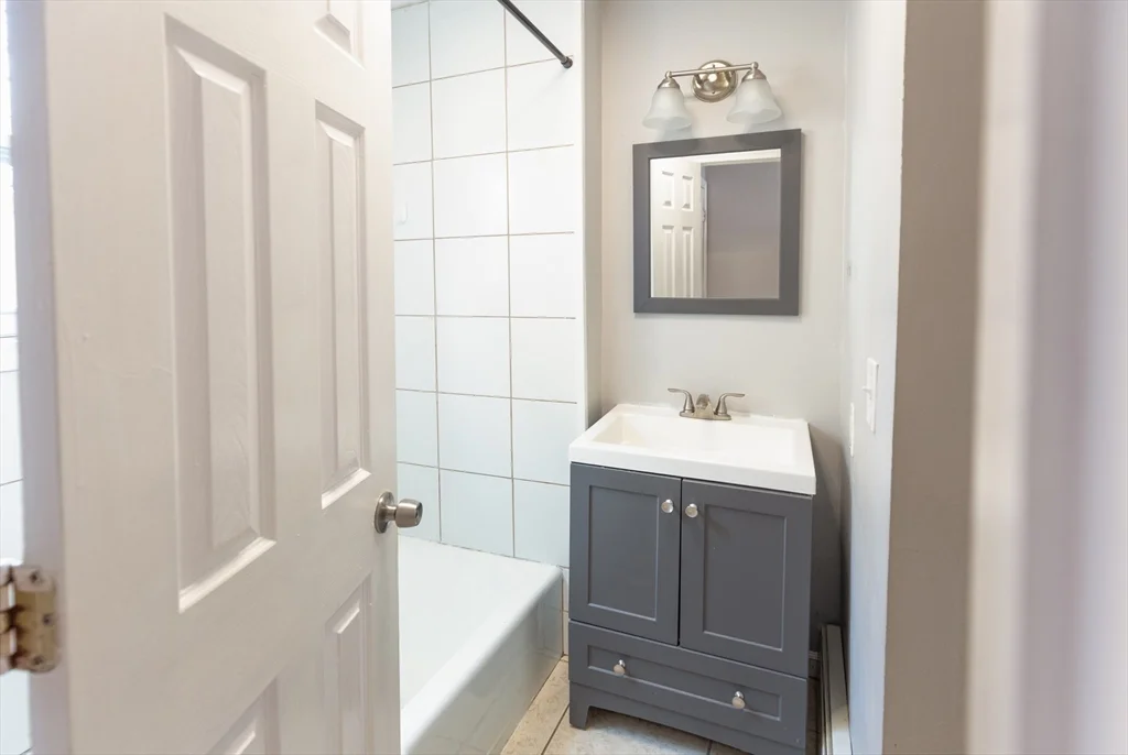 3 Murray St, Downtown