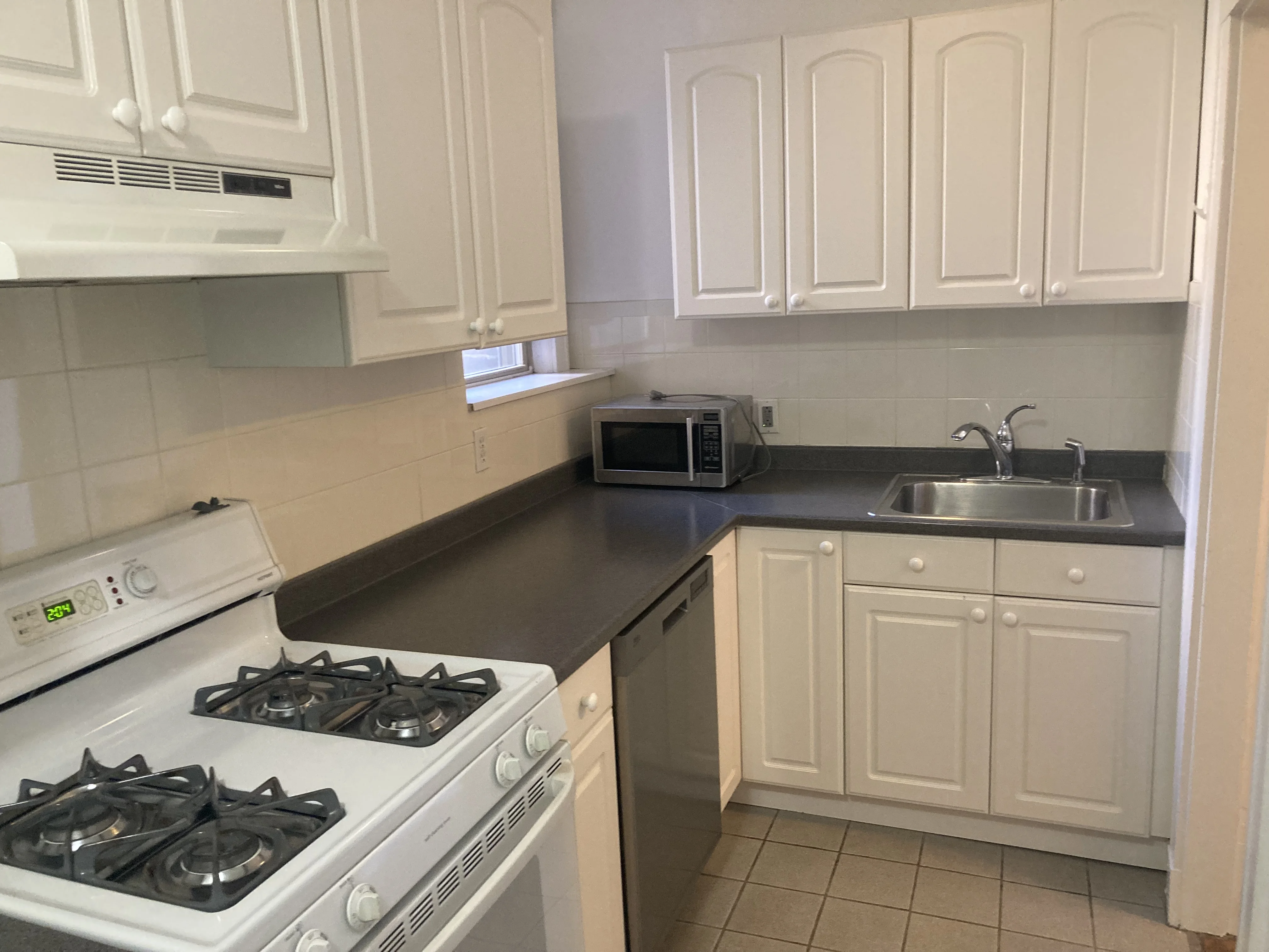 52 Garden St, Neighborhood Nine