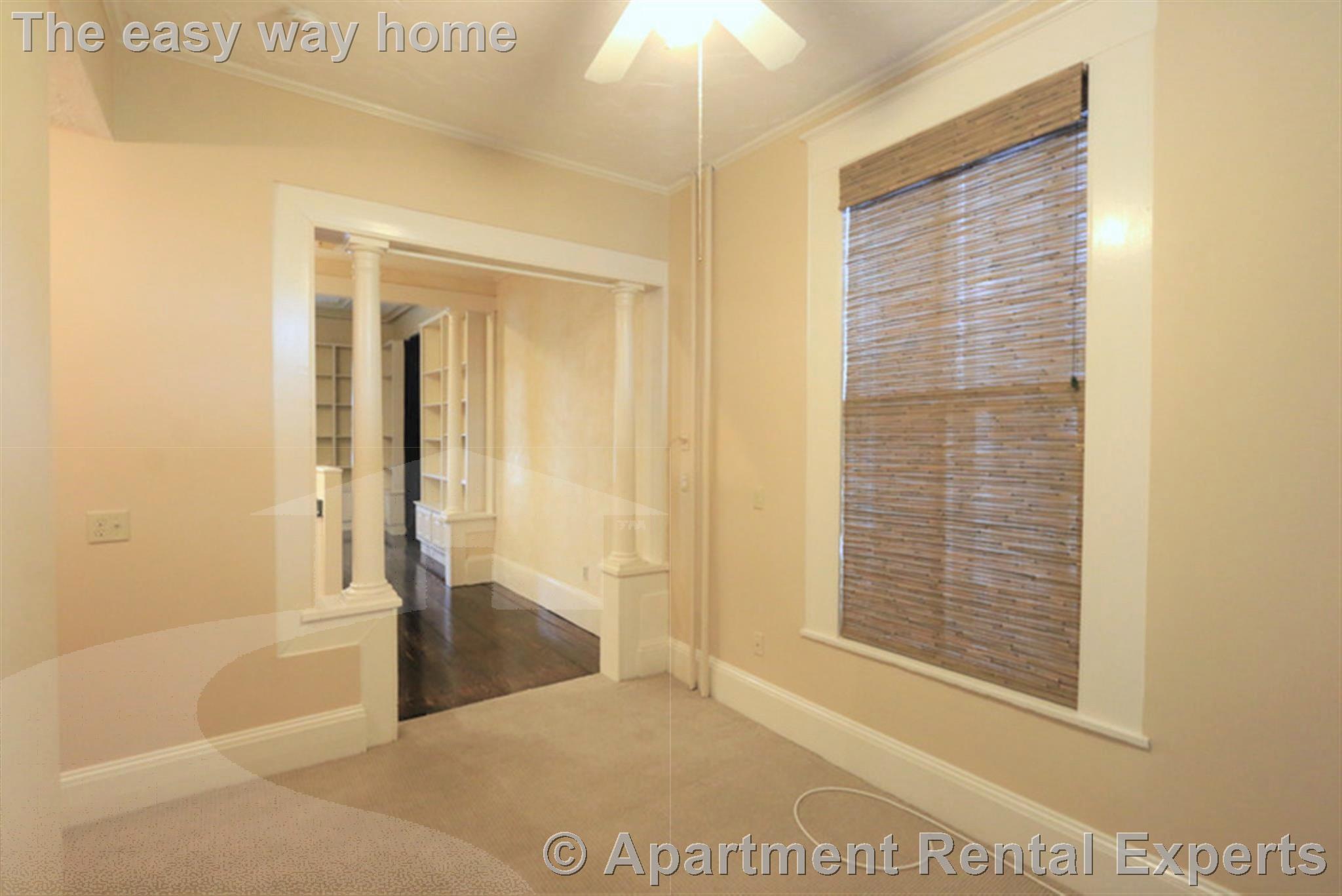 22 Bigelow St, Central Square