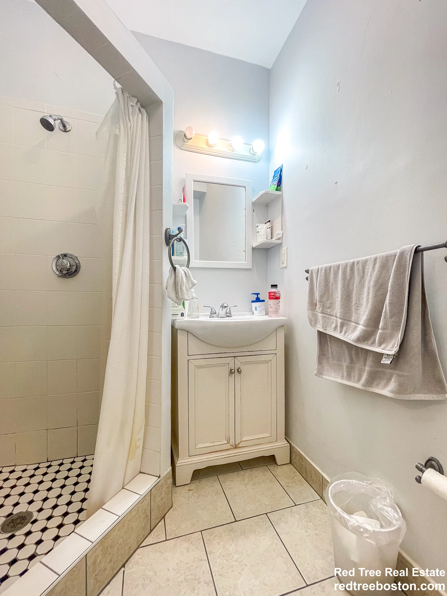 209 Chestnut Hill Ave, Brighton