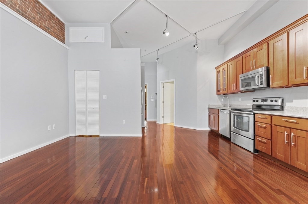 169 Beacon, Back Bay