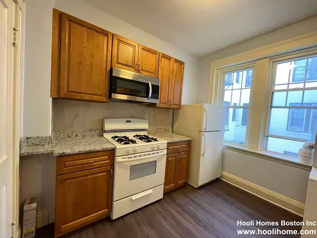 153 Strathmore Rd, Brighton