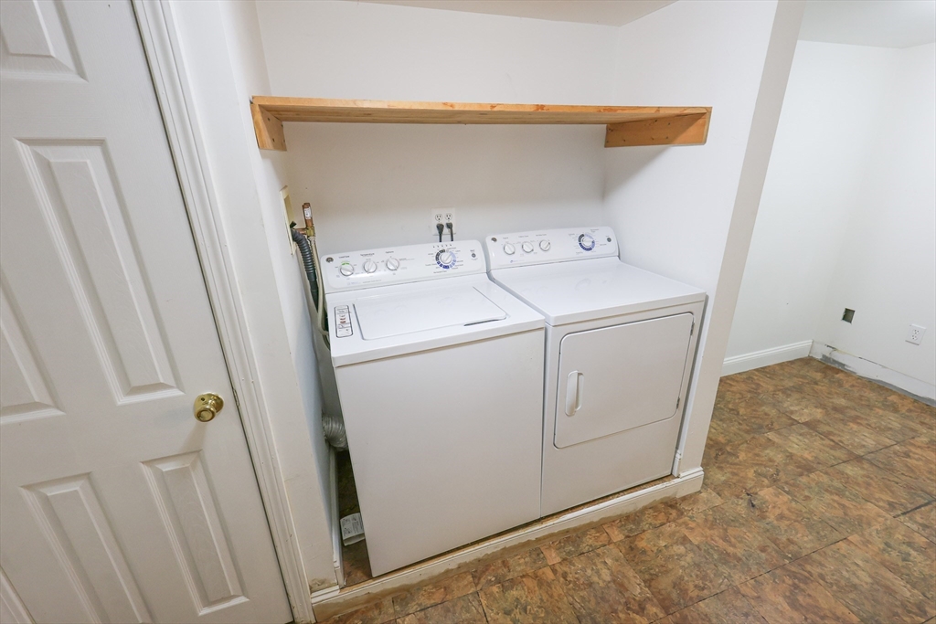 8 Mount Calvary Rd, Roslindale