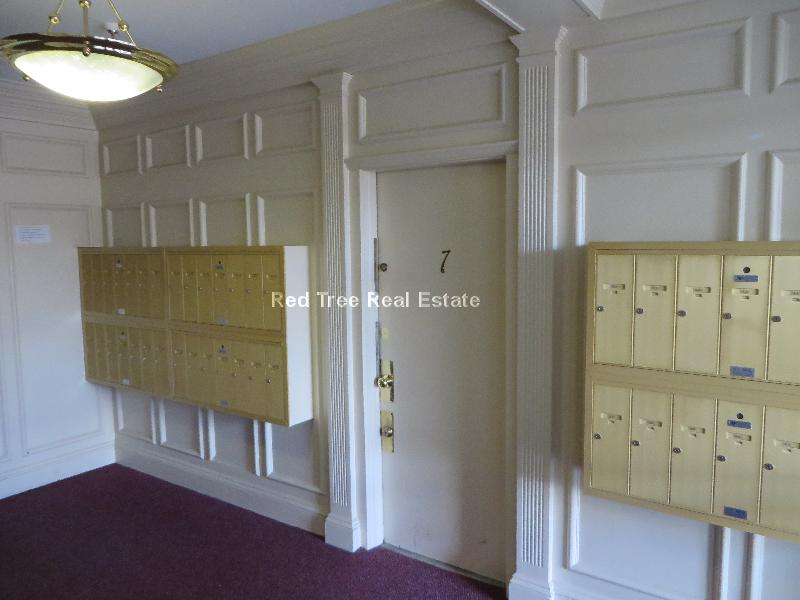 1171 Boylston St, Fenway