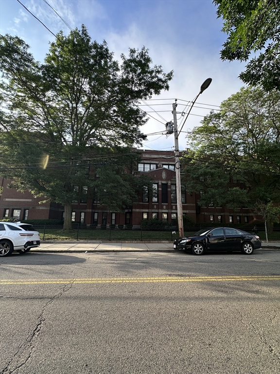 60 Gibson, Dorchester