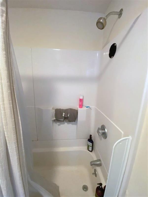 395 Columbia St, Wellington-Harrington