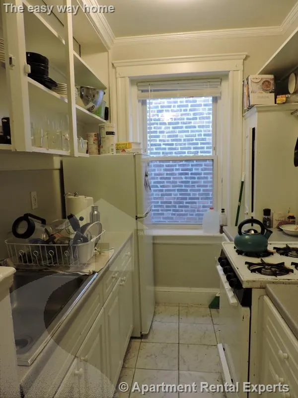 11 Gray St, Porter Square