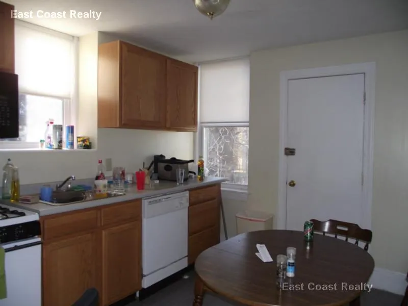 146 Chiswick Rd, Brighton