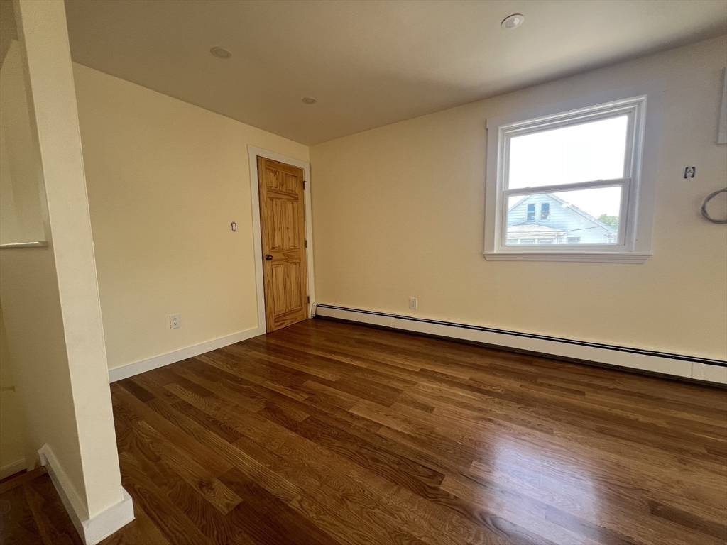 79 Walnut St, Belmont