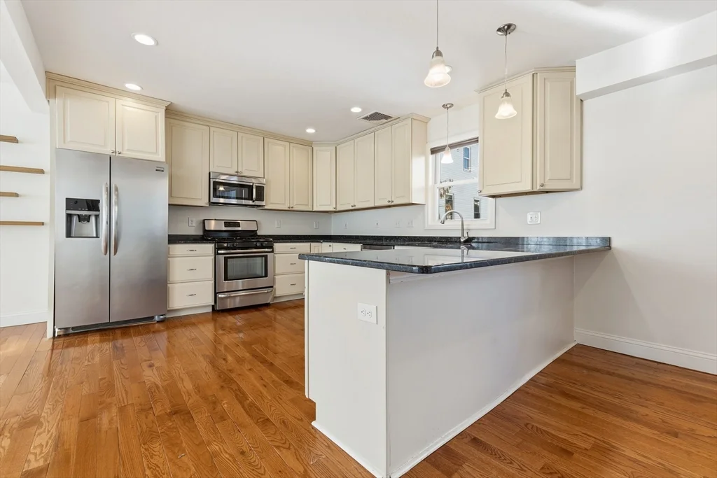 21 Emerton St, Salem