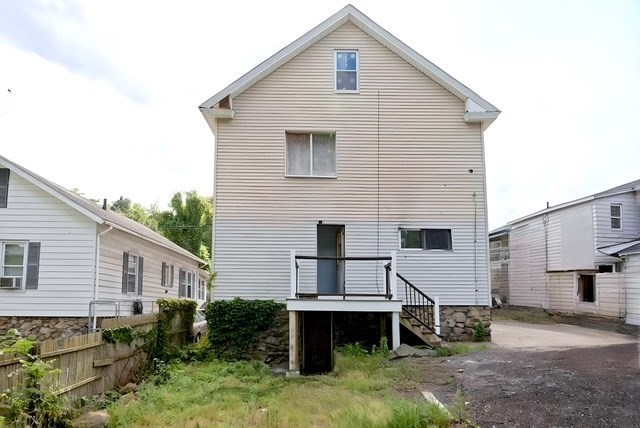 1143 Grafton St, Worcester