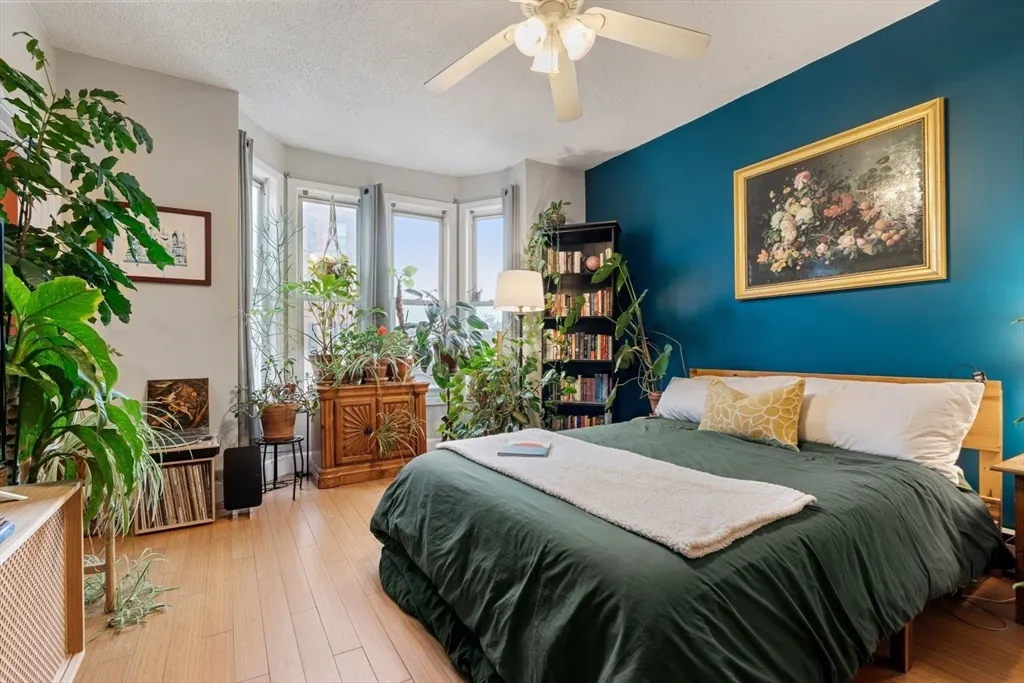 377 Dorchester St, South Boston