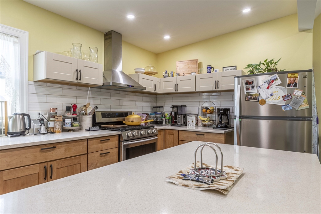 66 Hall Ave, Somerville