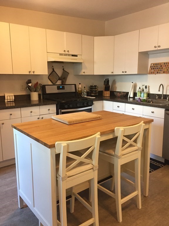 652 Dorchester Ave, South Boston