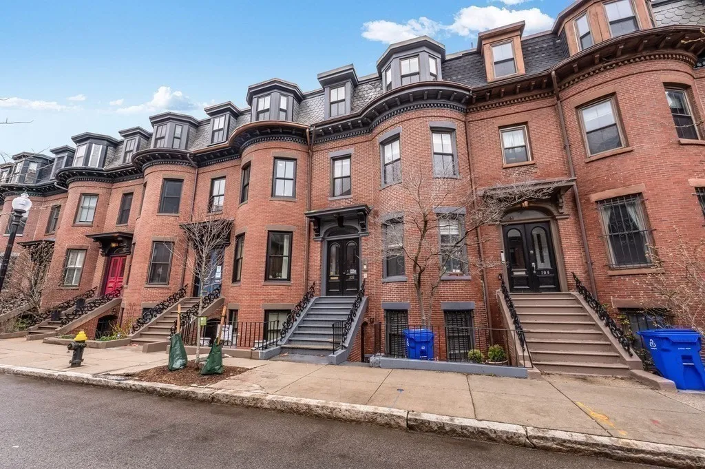 102 East Brookline St, South End