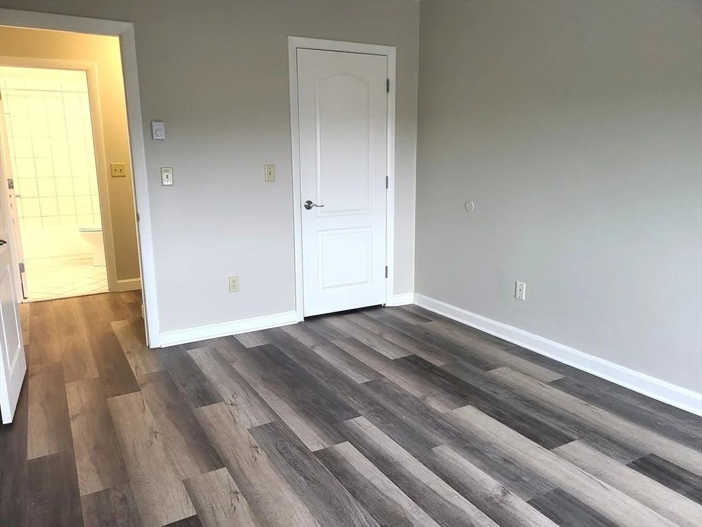 566 Washington St, Weymouth