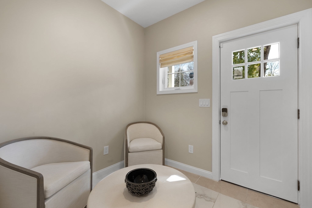 60 Shufelt Rd, South Walpole