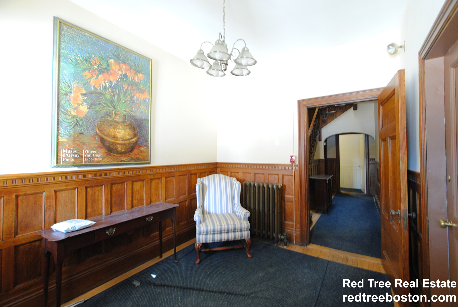 1748 Beacon St, Brookline