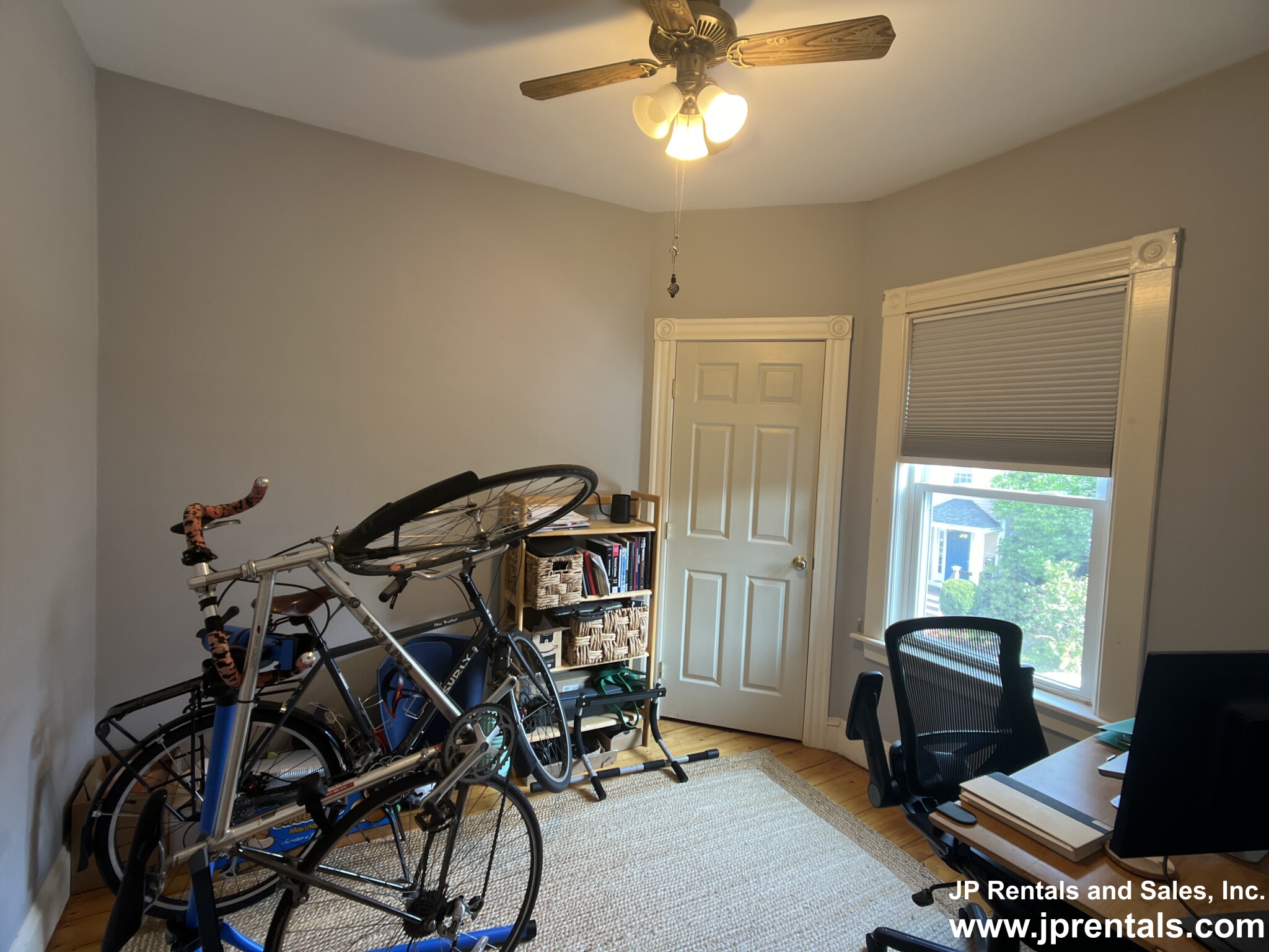 55 Rossmore Rd, Jamaica Plain