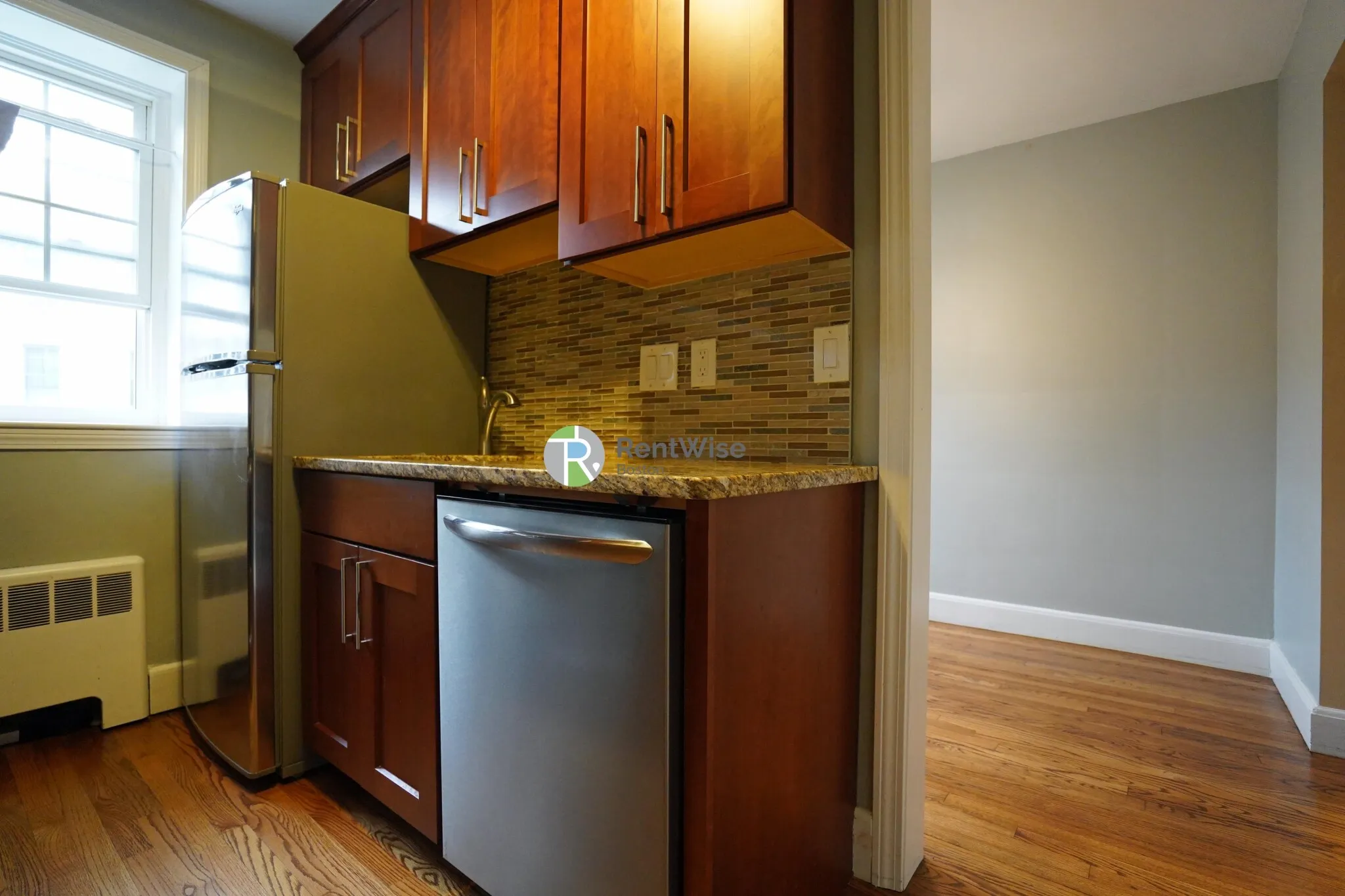 25 Englewood Ave, Salisbury Road - Corey Farm