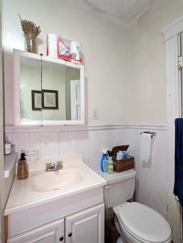 95 Lowell St, Spring Hill