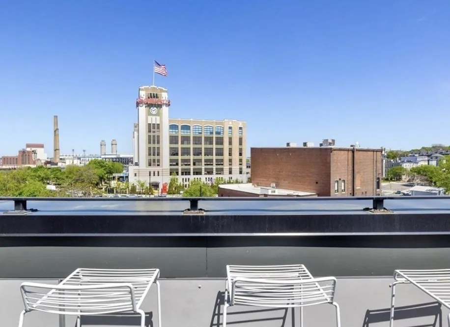 610 Rutherford Ave, Charlestown