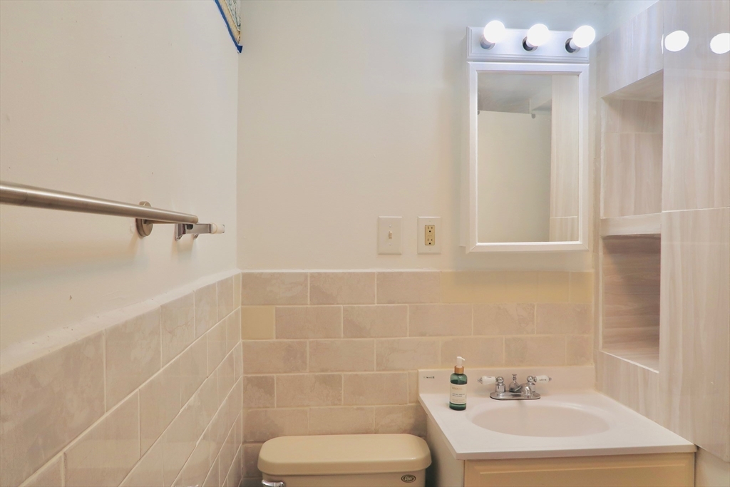 195 Independence Ave, Quincy