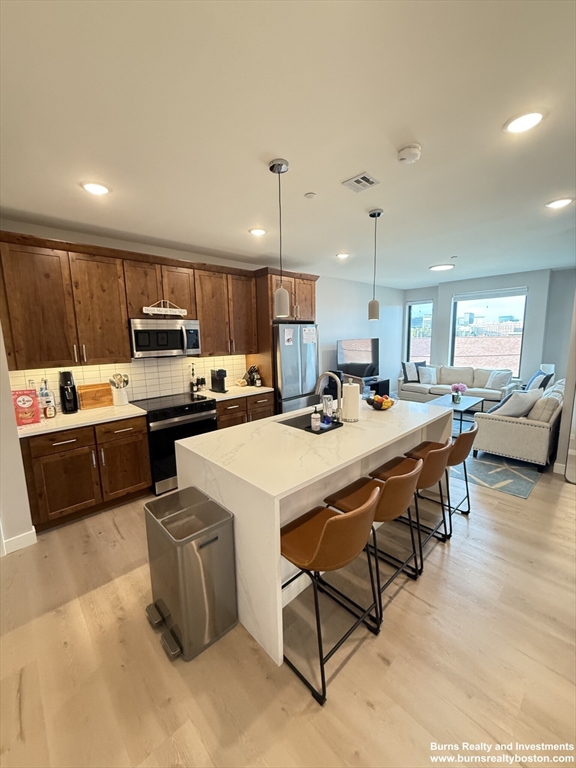 400 W Broadway, South Boston