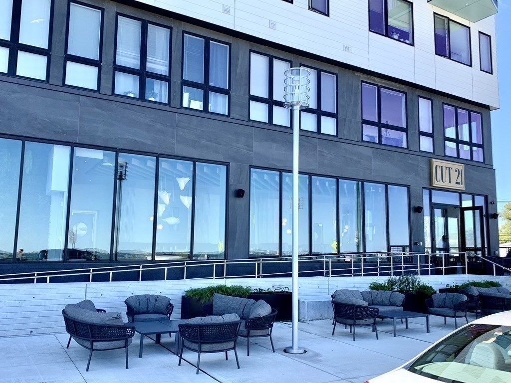 25 Beachland Ave, Revere Beach