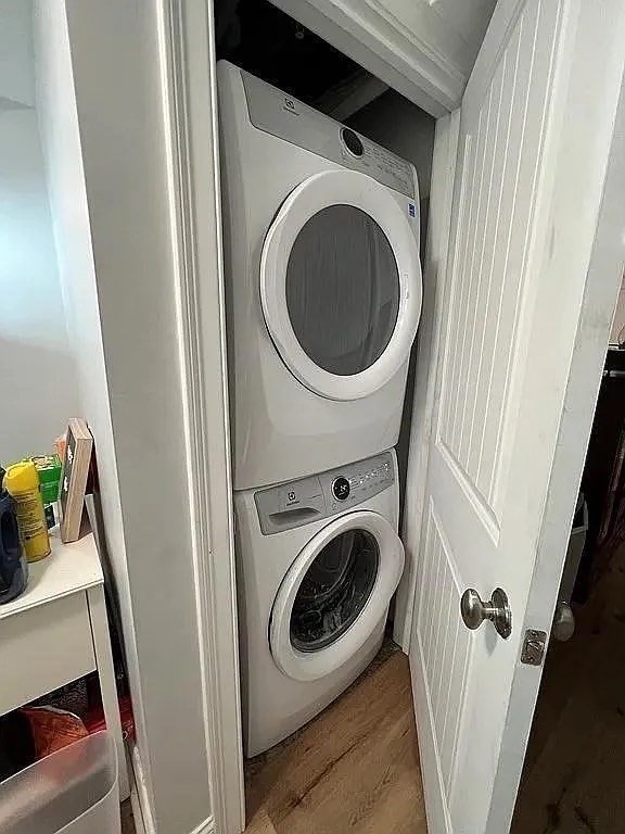 89 Wachusett, Jamaica Plain