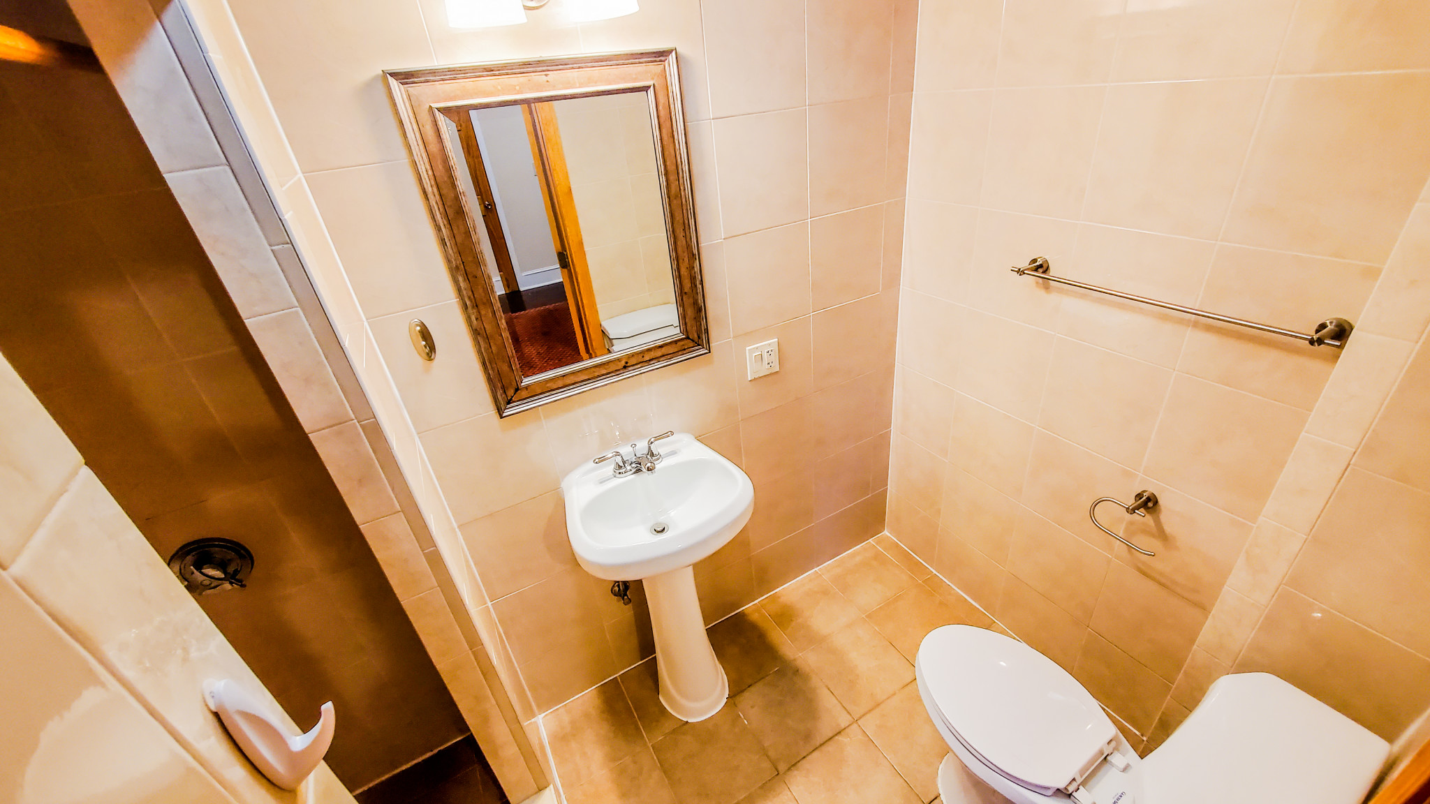 7 Alcott St, Allston